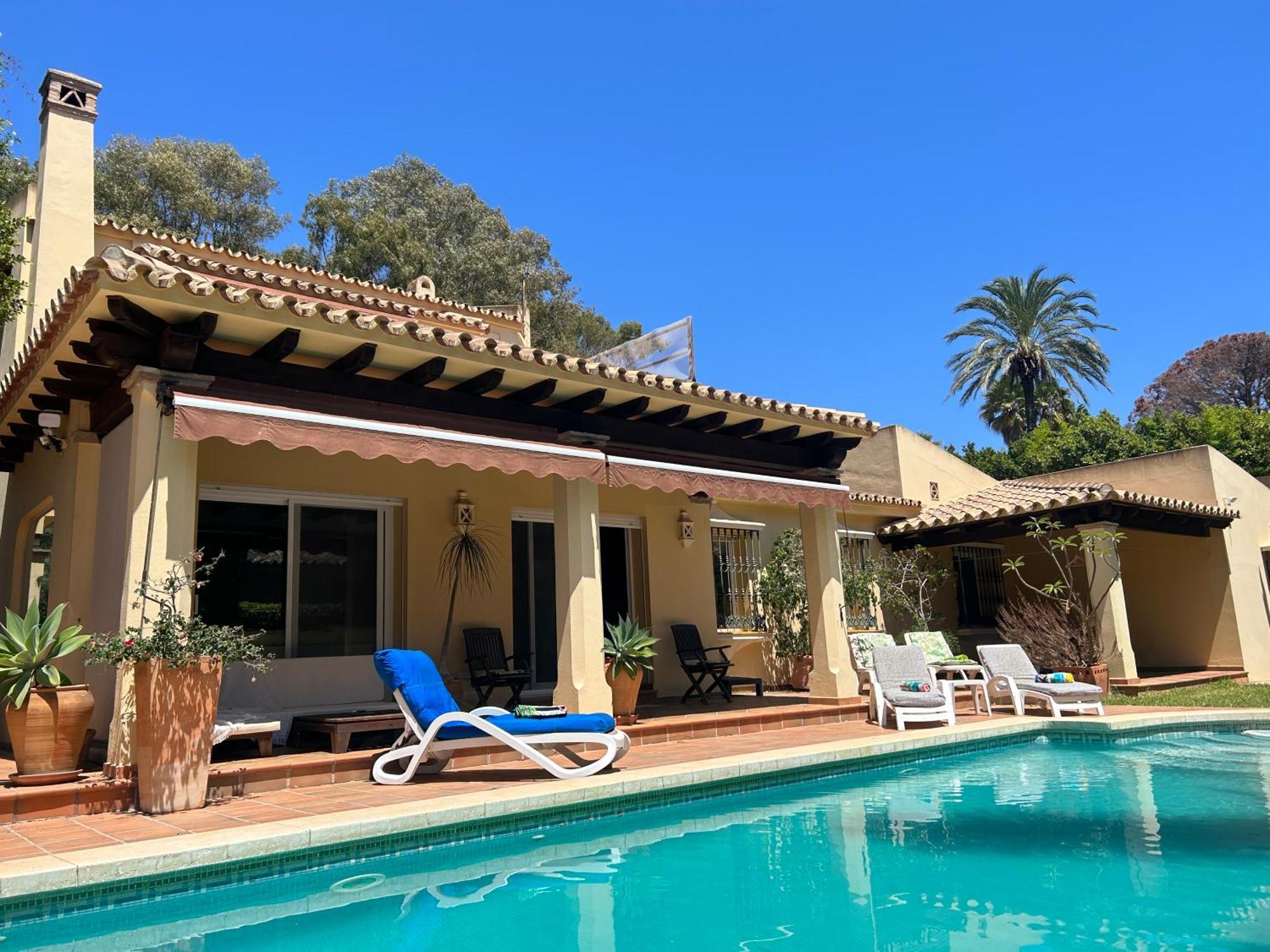Villa Close To The Beach In Marbella Buitenkant foto